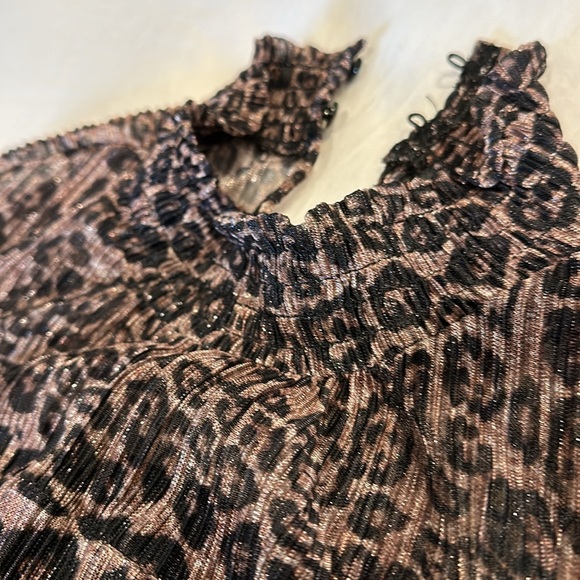ADRIANNA PAPELL LEOPARD PRINT TOP SIZE MEDIUM - Picture 3 of 5